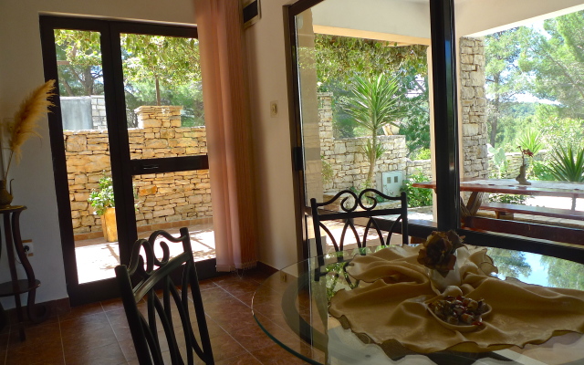Stone House Poplat Villa