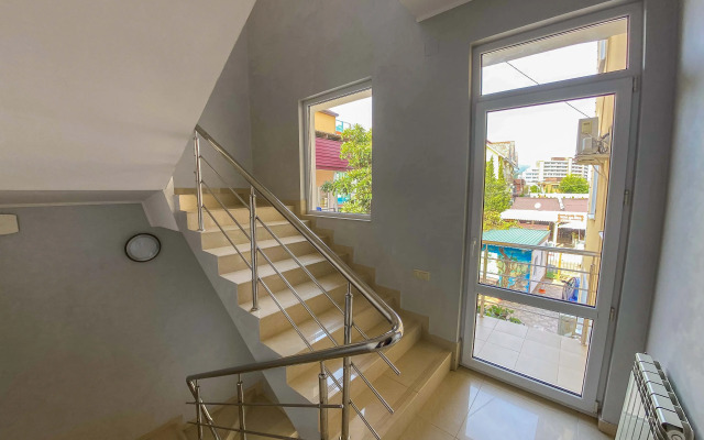 Апартаменты Адлер Чкалова Улица д 71 №8 Альфагид