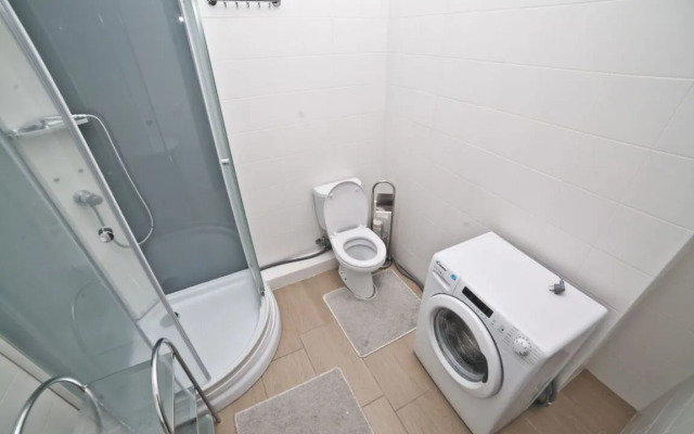 Maryin Dom na Malysheva, 42a Apartmemts