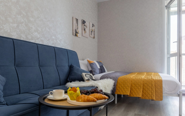Studiya Ryadom s Lokomotiv Arenoj Flat