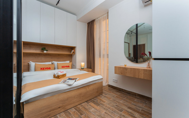 KeyGo #0160, 1 Bedroom, Designed with Balcony Apartments