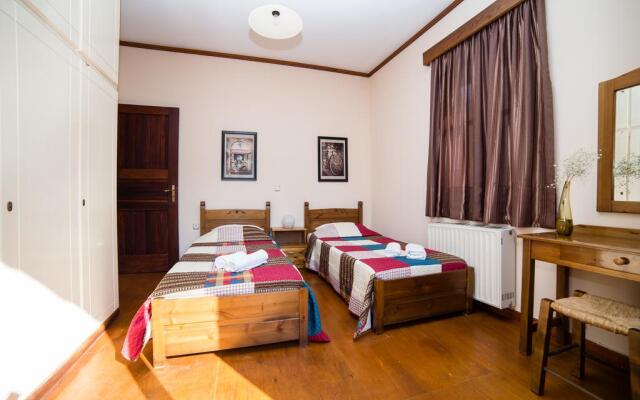 Travelpath Villa