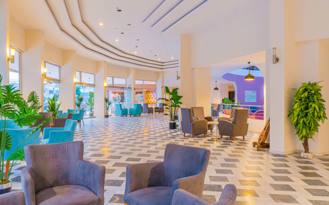 Pyxis Point Hotel - All Inclusive
