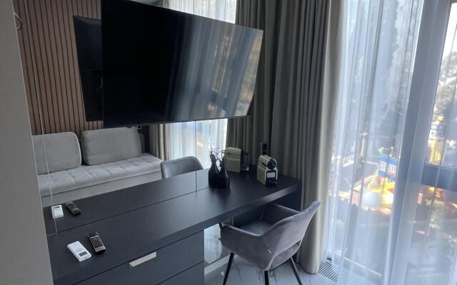 Zhk Metropol Apartaments