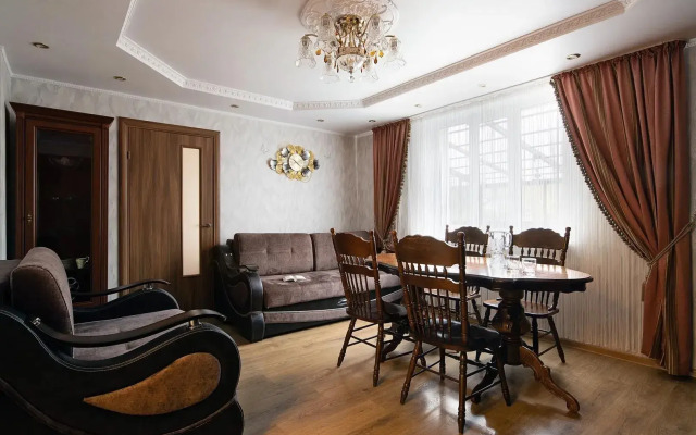 4-Kh Komnatnaya v Istoricheskom Meste Kaliningrada Flat