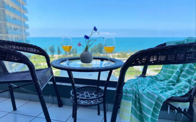 Hotel White Sails Residential