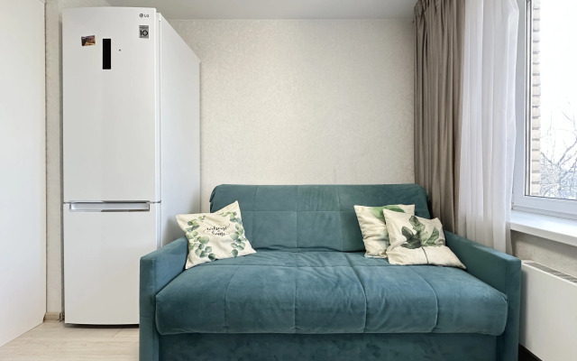 Divan-Krovat s shikarnym remontom Apartments