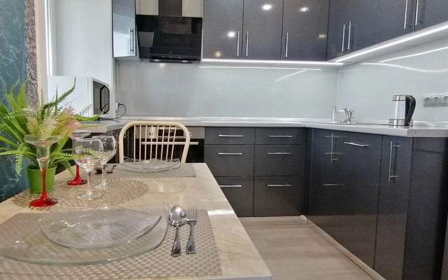 Квартира дизайнерская с видом на город вблизи Аэропорта