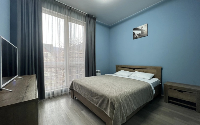 Goryi Apartments 1