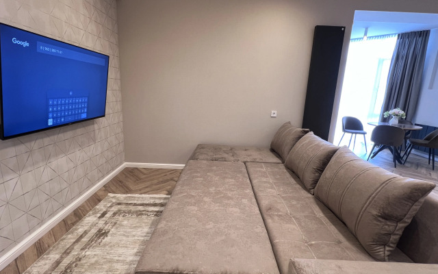 Lyuks Ryadom S Plyazhem Flat