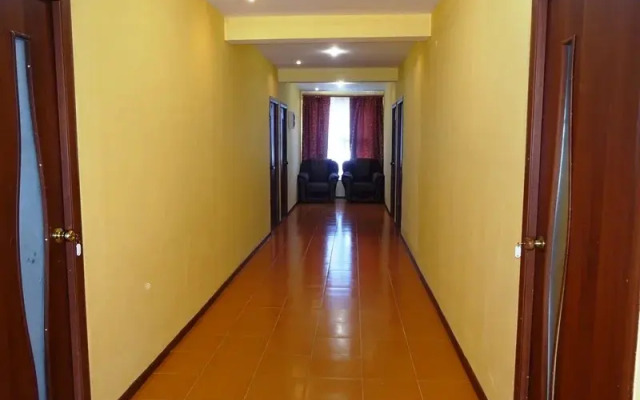 Araik Guest house