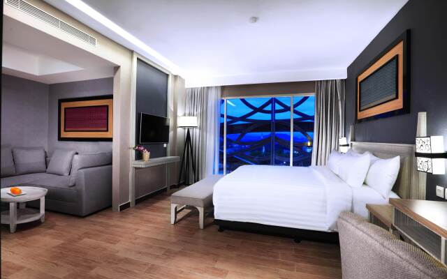 Отель Harper Perintis Makassar