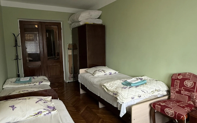 Квартира Трехкомнатная в Новом Афоне