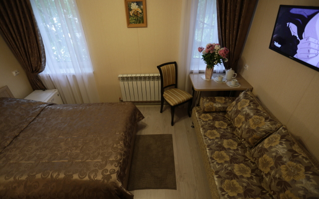 Astra Hotel