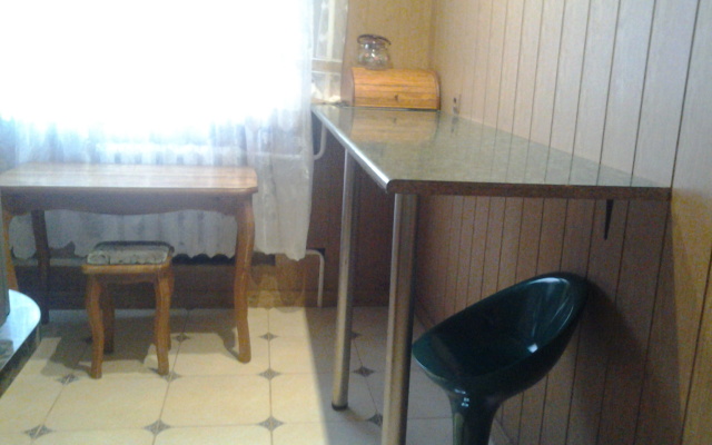 Апартаменты Двухкомнатная квартира на Бровцева 15