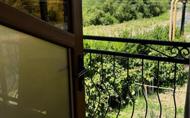 AT Relax House Guest House