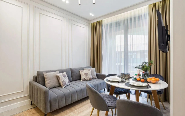 Na Ulitse Drazhinskogo 48 Flat
