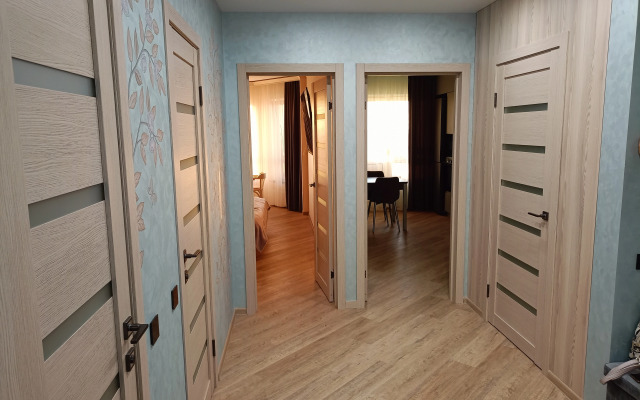 Premium Dvuhkomnatnaya S Vidom Na Reku Flat