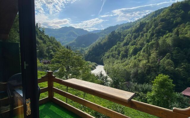 Maysa Suit Bungalov Hotel
