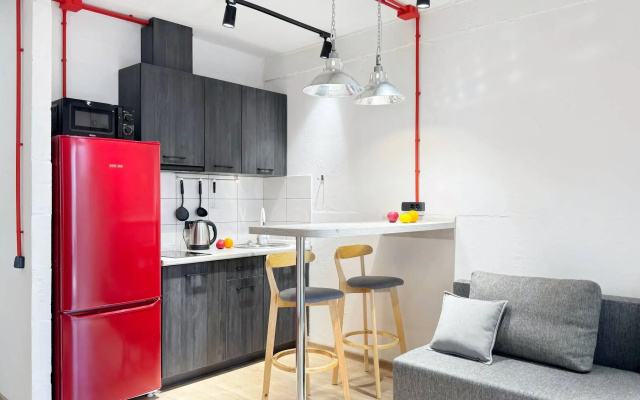 Kvartira 2-h komnatnaa Kvartira v Stile LOFT s panoramnoj lodziej