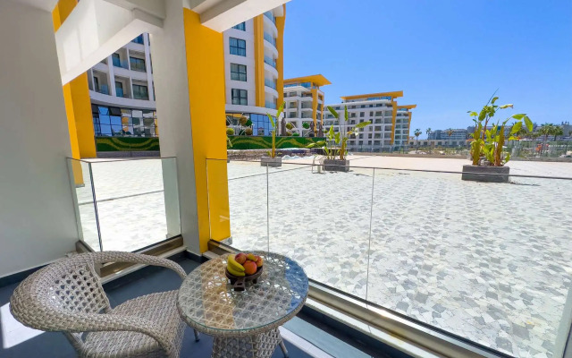 Qoople Azura World S 16 Apartments