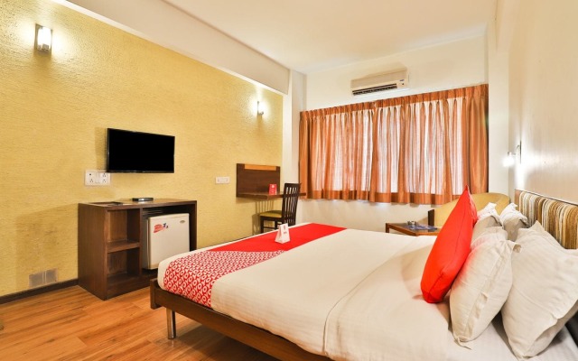 Hotel President Inn by Sky Stays