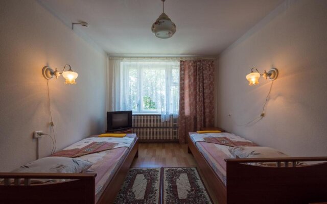 Roza Vetrov Hotel