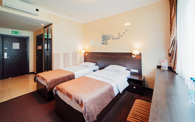Shato City Hotel