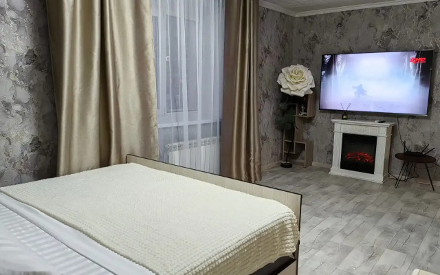 V Centre Norilska Flat