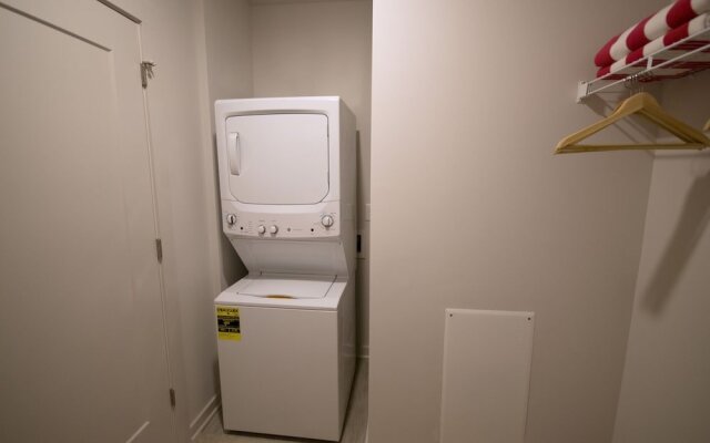 Spectacular Apartments by BCA Furnished, Apartments