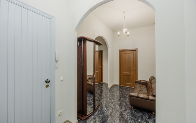 Апартаменты SbpStay Набережная Канала Грибоедова 85