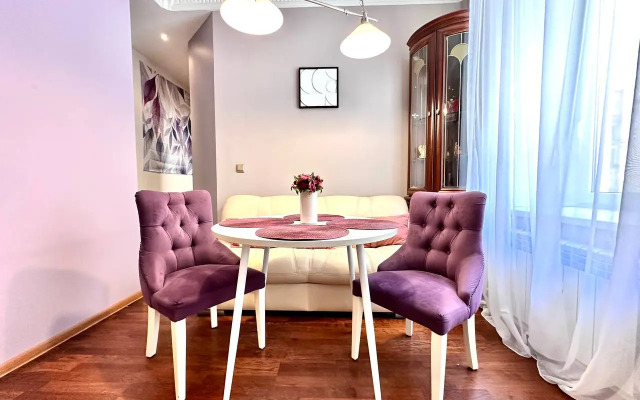 Easyguest Ryadom S Tavricheskim Parkom Flat