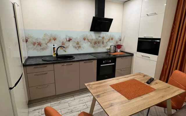 V Novom Rayone Vostok Flat