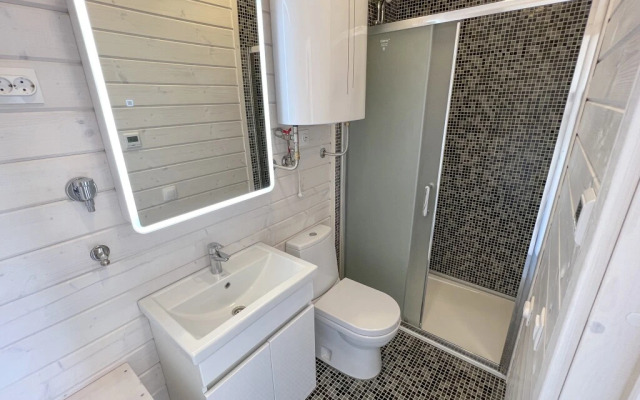 Коттедж Черничный склон Grey House