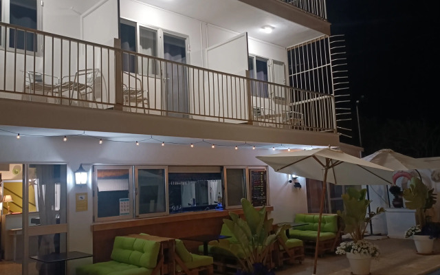 Orsi Hostel