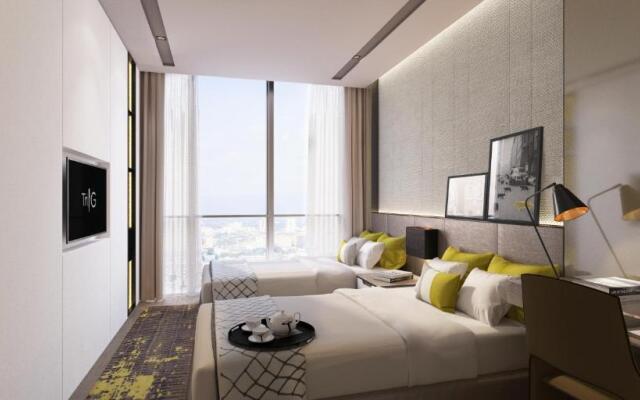 Centro Westside by Rotana Hotel