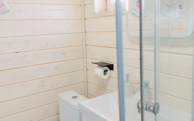 Domik Dlya Semyi Ili Kompanii Druzey Glamping