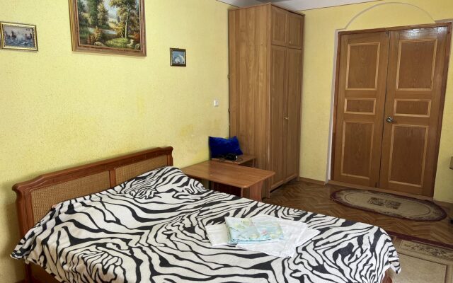 388 Gelendzhikskiy Prospekt Privat House