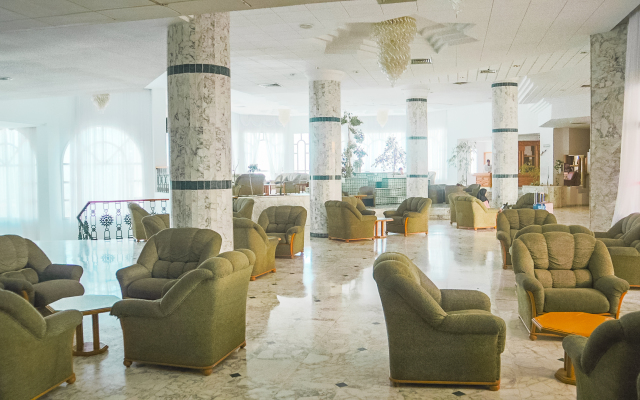 Royal Jinene Hotel