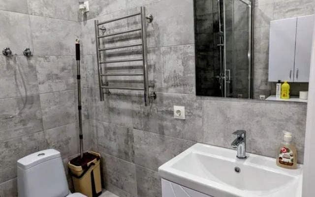 Апартаменты RentHome студия Сияние на Южном шоссе у ТЦ Амбар