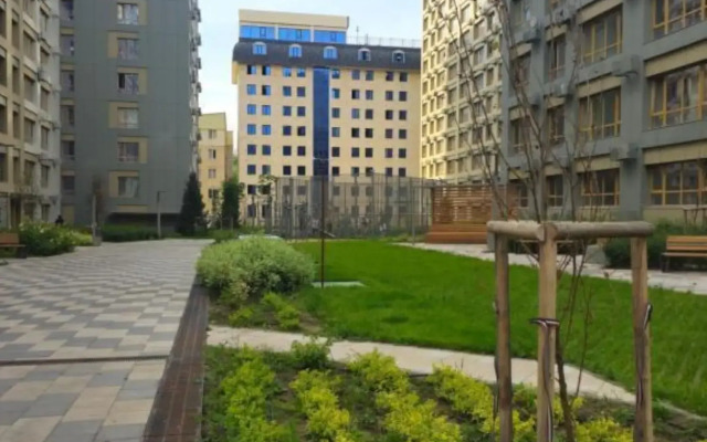 Na Prospekte Sakena Seyfullina 416 Apartment