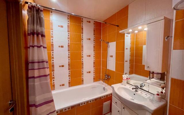 Квартира 2к апартаменты рядом с ЦУМ