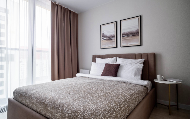 Квартира с Французскими Балконами