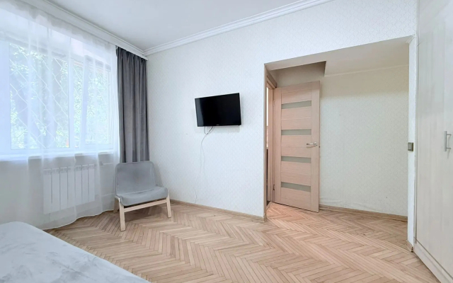 Квартира С отдельной кухней у метро Аэропорт