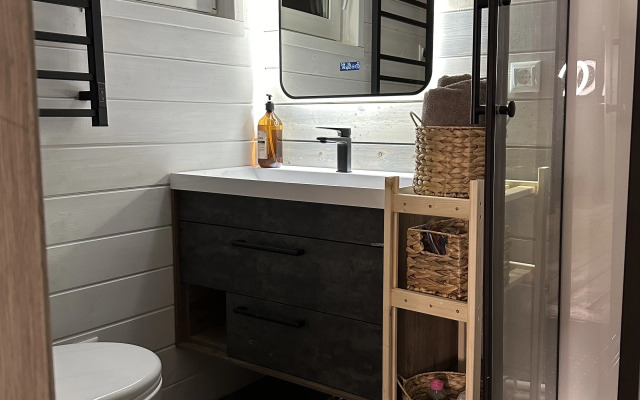 Частный дом Lake House