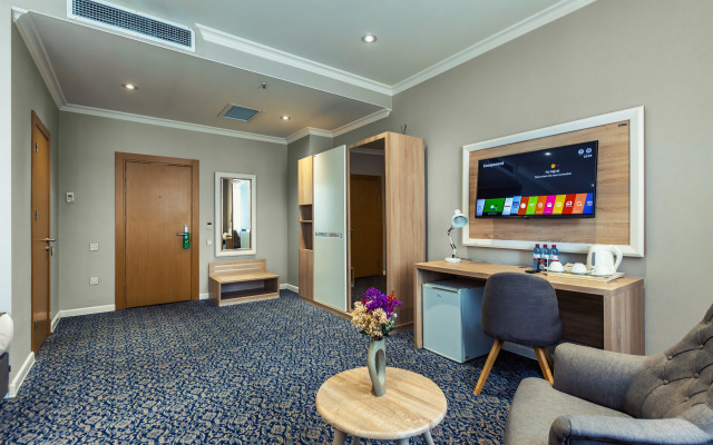Metro City Hotel