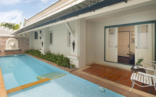 Kalanan Riverside Resort