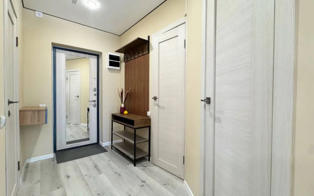 Dvukhkomnatnaya S Panoramnymi Oknami Flat