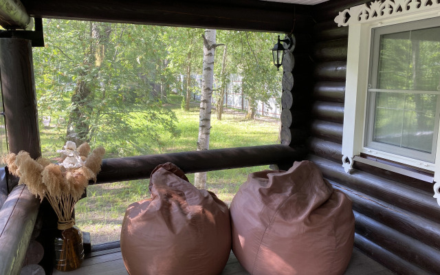 Частный Дом Уютный Домик в Лесу у Пруда