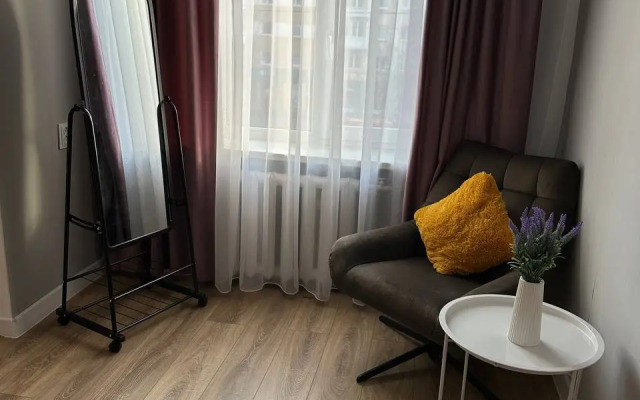 Apartamanety u poyuschikh fontanov Flat
